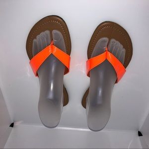 Madden Girl Toe Thong Flip Flop Neon Orange Sandals 7.5 NWT Matilda NWT